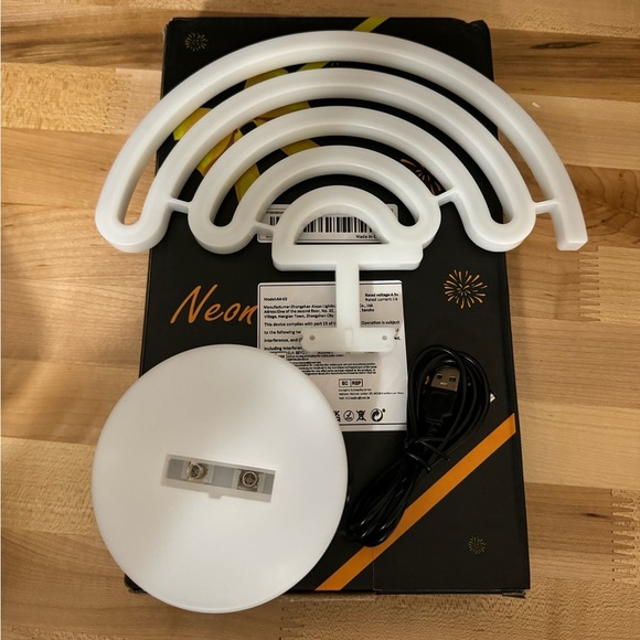 New Neon LED Rainbow Desk Light - Picture 8 of 10